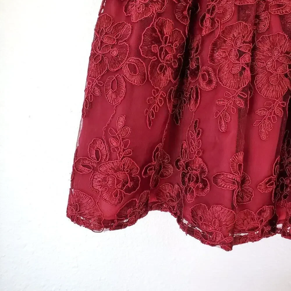 Youngland Girls Size 4 Red Glitter Floral Lace Holiday Dress Large Satin Bow